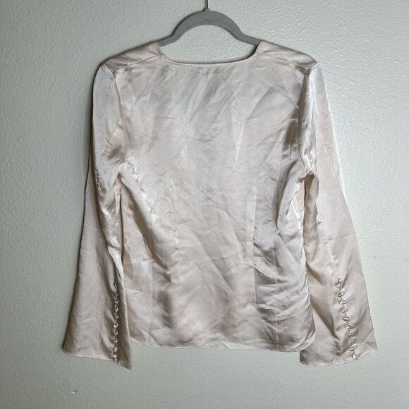 NWT Joie Madora Textured Satin Top Shimmer Blouse Low V Cut Sz Small (flaw) - Picture 7 of 8